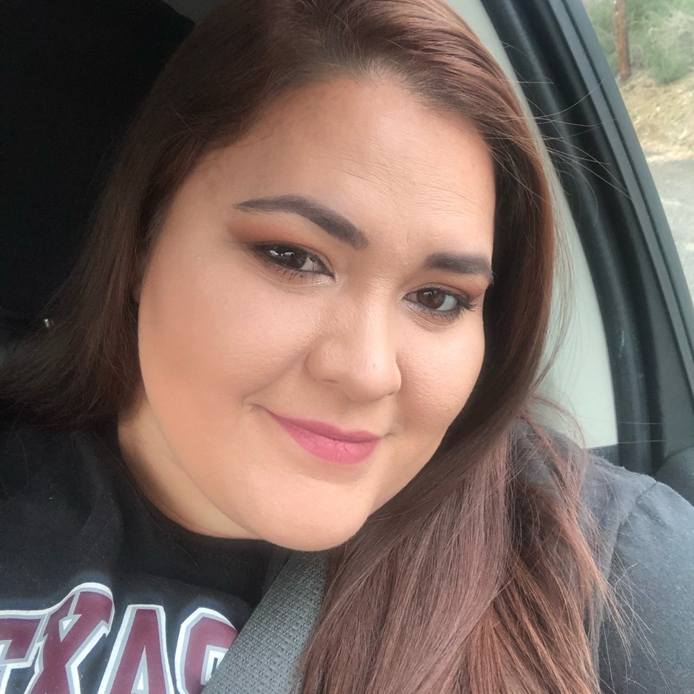 Meet your Posher, Cheri